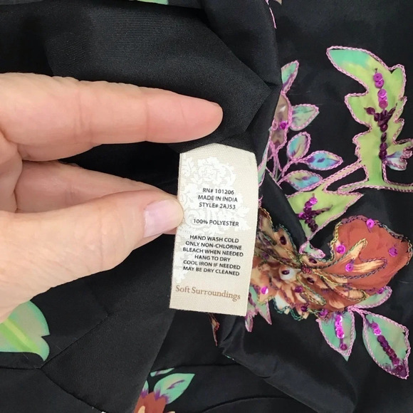 Soft Surroundings Embroidered Sequined Floral Print Straight Skirt Size L - Picture 8 of 8